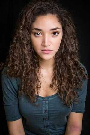 Lauren Ashley Richards