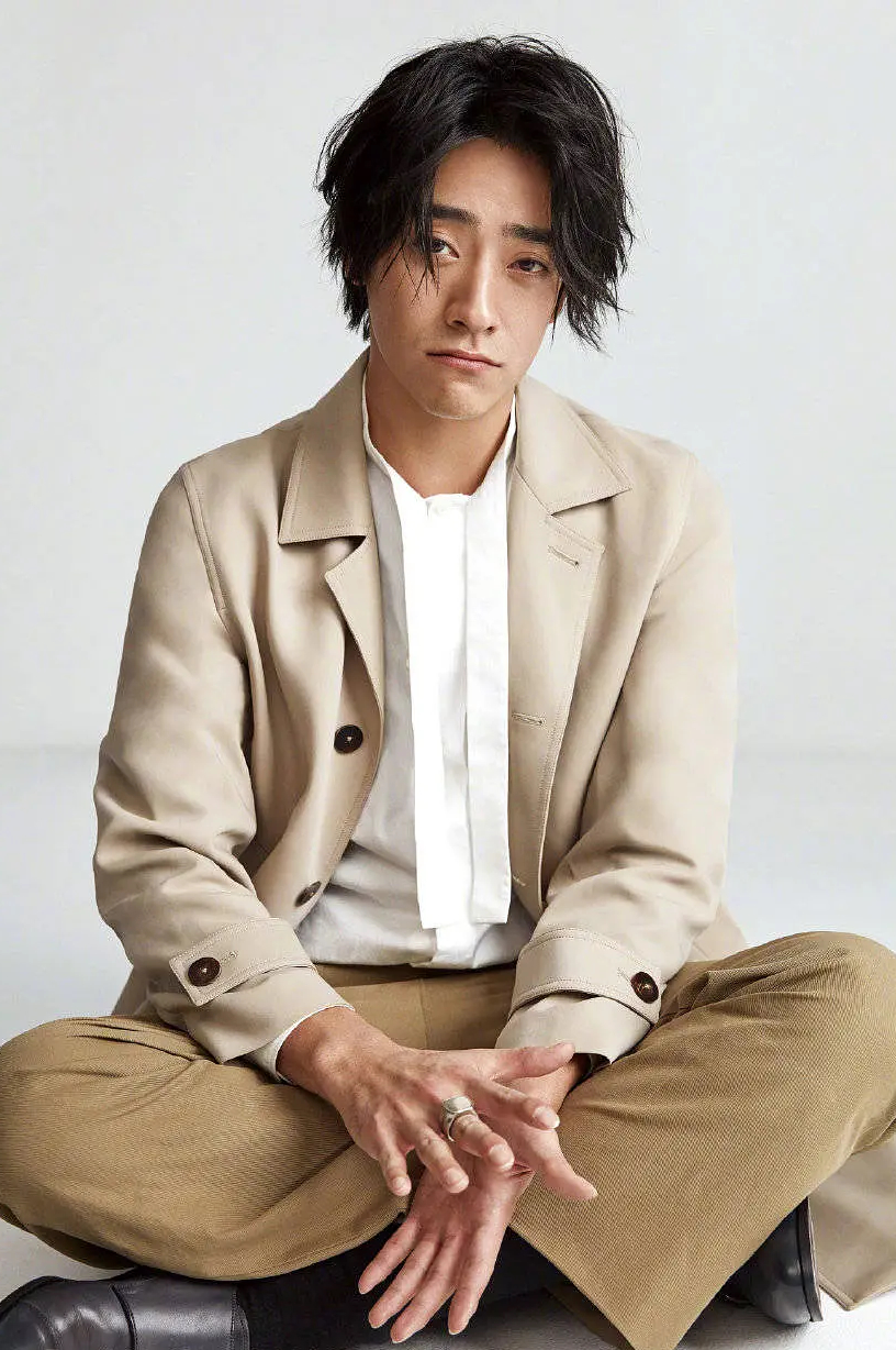 Yunlong Zheng